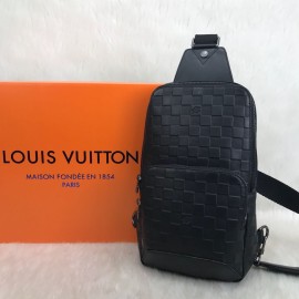 Louis Vuitton Avenue Sling Infini 