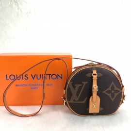 Louis Vuitton Boite Chapeu Souple Over Size Classic