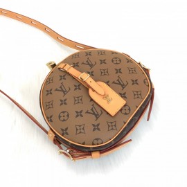 Louis Vuitton Boite Chapeu Souple Reserve