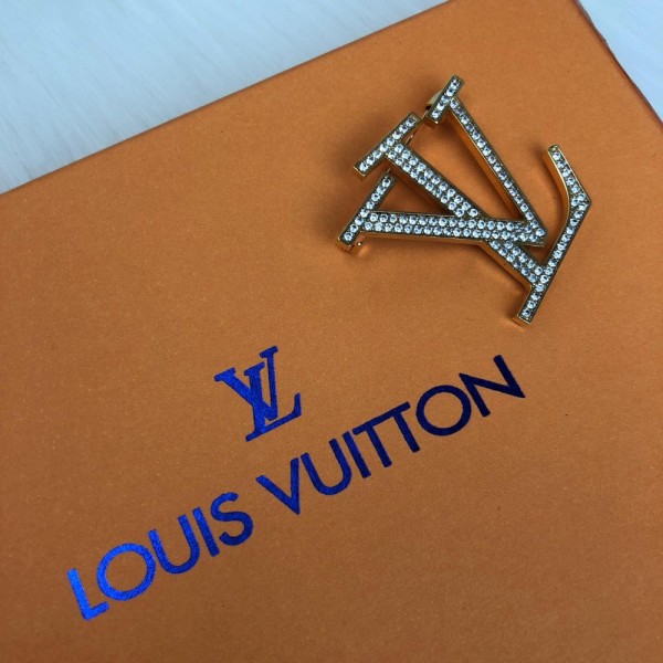 Louis Vuitton Brosh Gold