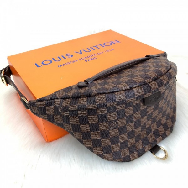 Louis Vuitton Bumbag  Damier