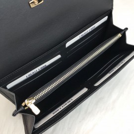 Louis Vuitton Capucines Wallet Black