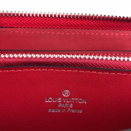 Louis Vuitton Comete Red