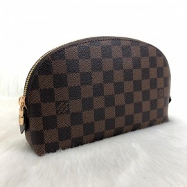 Louis Vuitton Cosmetic Pouch Gm Damier Ebene