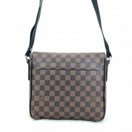 Louis Vuitton Disctrict Pm Damier