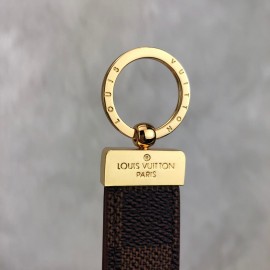 Louis Vuitton Dragonne Key Holder Damier