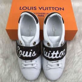 Louis Vuitton Louis Sneaker New Season