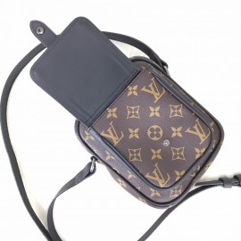 Louis Vuitton Macassar Christopher Classic