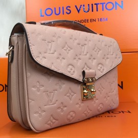 Louis Vuitton Metis Empreinte Powder Rose