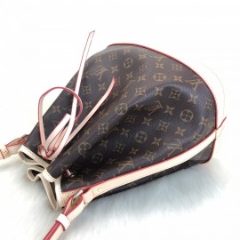 Louis Vuitton Noe Classic