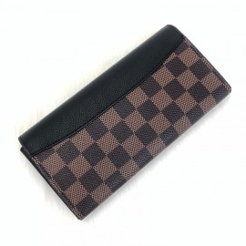 Louis Vuitton Normandy Wallet Black