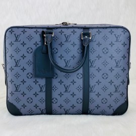 Louis Vuitton Porte Voyage Texture