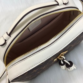 Louis Vuitton Saintonge Cream