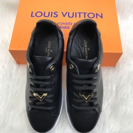 Louis Vuitton Sessential V Frontrow Sneakers Black