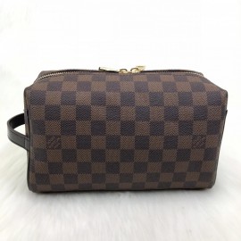 Louis Vuitton Toiletry Kit Damier