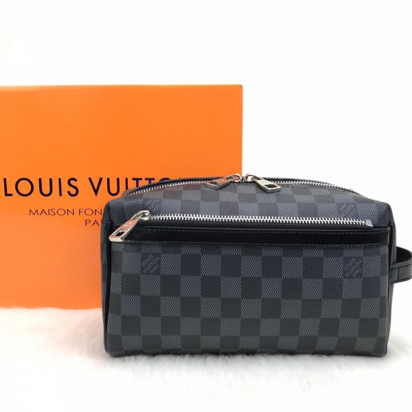 Louis Vuitton Toiletry Kit Damier Graphite