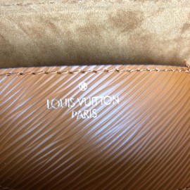 Louis Vuitton Twist Epi Tan Color