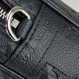 Louis Vuitton Porte Voyage Empreinte blck