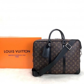 Louis Vuitton Porte Voyage Vejital Brown Texture