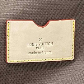 Louis Vuitton Zephyr 55 (cabin size) 11