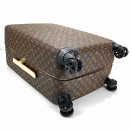 Louis Vuitton Zephyr 55 (cabin size) 11