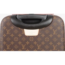 Louis Vuitton Zephyr 55 (cabin size) 4