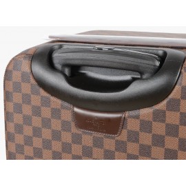 Louis Vuitton Zephyr 55 (cabin size) 5