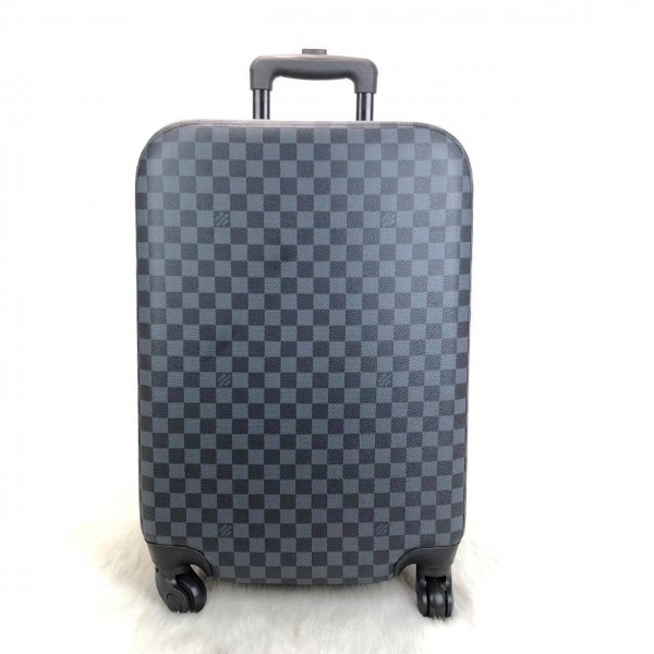 Louis Vuitton Zephyr 55 (cabin size) 1