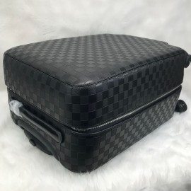 Louis Vuitton Zephyr 55 Cm