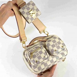 Louis Vuitton SS21 Collection Utility Waist Canvas bag 2