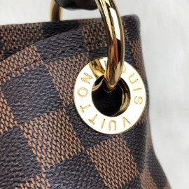 Louis Vuitton Artsy MM 2