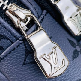 Louis Vuitton Avenue Sling Canvas