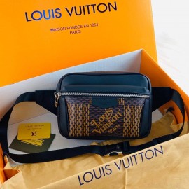 Louis Vuitton Outdoor Bumbag 3