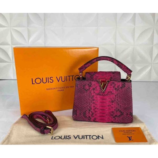 Louis Vuitton capucines mini size 1 gold