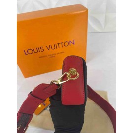 Louis vuitton Officier 2 product size 18X10