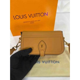 Louis vuitton Officier product size 18X10