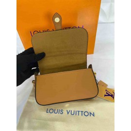 Louis vuitton Officier product size 18X10