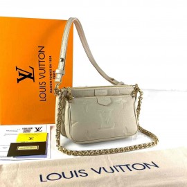 Louis Vuitton Multi Pochette Accessories Oversize Empreinte 