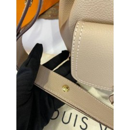 Louis Vuitton Lockme Bucket 2