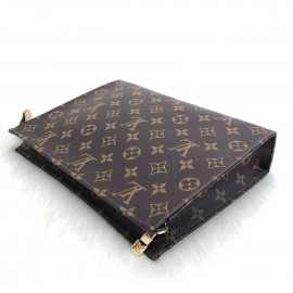 Louis Vuitton Toiletry Pouch 26