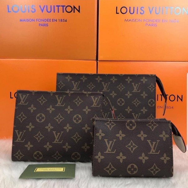 Louis Vuitton Toiletry Bag 26, 19 and 15 cm 