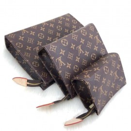 Louis Vuitton Toiletry Bag 26, 19 and 15 cm 