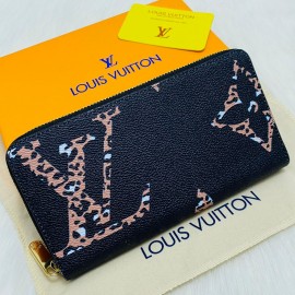 Louis Vuitton Zippy Oversized Logo Wallet