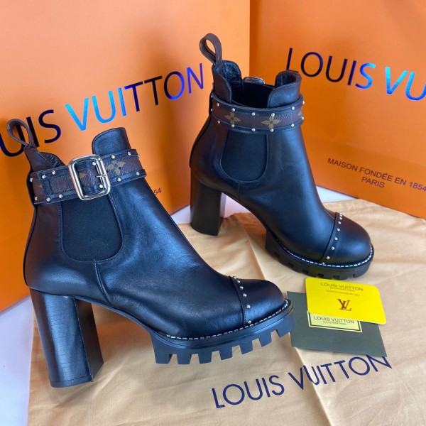 Louis Vuitton Star Trail Raugh Heel Boots