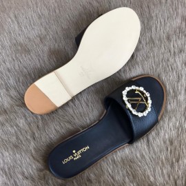 Louisvuitton Madeleine Flat Mule Sandal