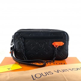 Louis Vuitton Pochette Volga infini Empreinte Black Texture