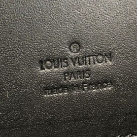 Louis Vuitton Pochette Volga Texture 