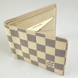 Louis Vuitton Multiple mens wallet white