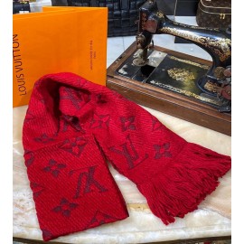 Louis voitton scarf red