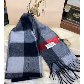 Burbery scarf grey